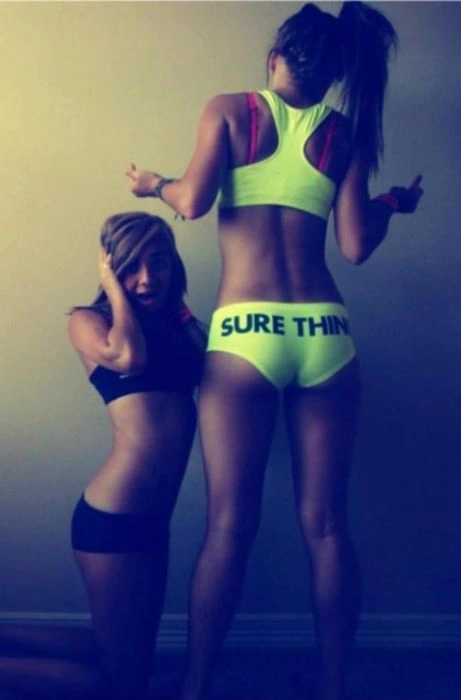 Дівчата. Вигляд ззаду (50 фото) – фото 37