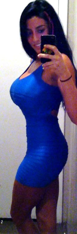 Елегантні дівчата в спокусливих платтях (50 фото) – фото 50