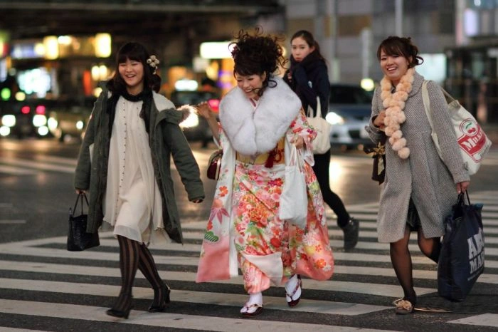 Колекція японських дівчат на вулицях (51 фото) – фото 12