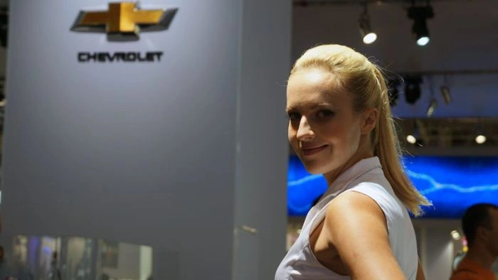 Дівчата Московського Міжнародного автомобільного салону (31 фото) – фото 6