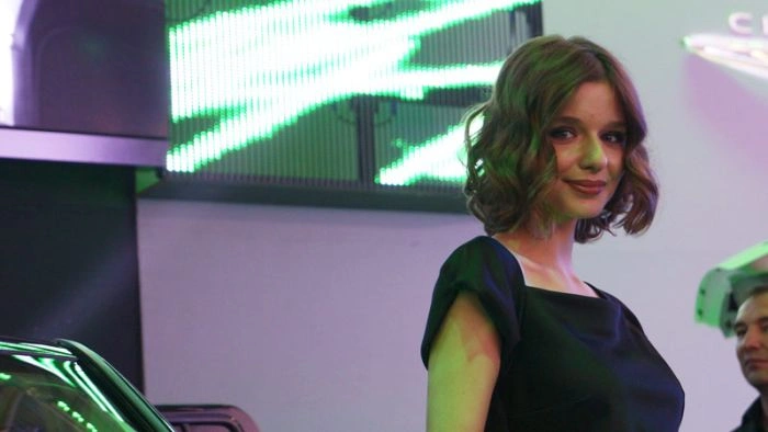 Дівчата Московського Міжнародного автомобільного салону (31 фото) – фото 13