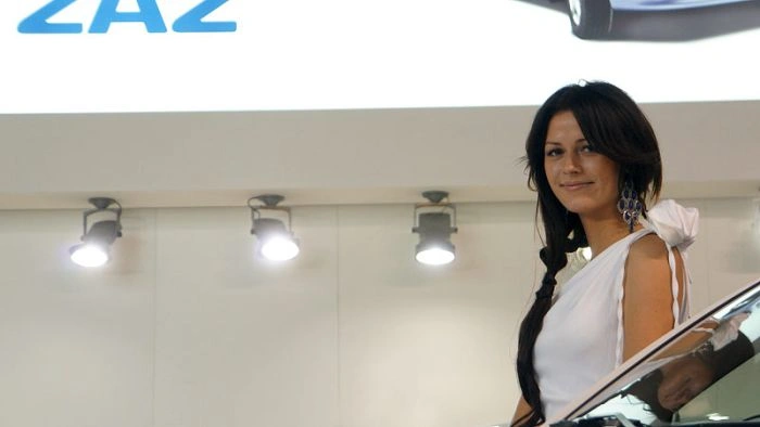 Дівчата Московського Міжнародного автомобільного салону (31 фото) – фото 30