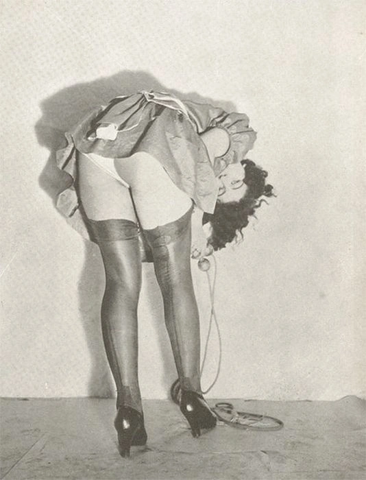 Жіночі панчішки та нижня білизна середини минулого століття (53 фото) – фото 14