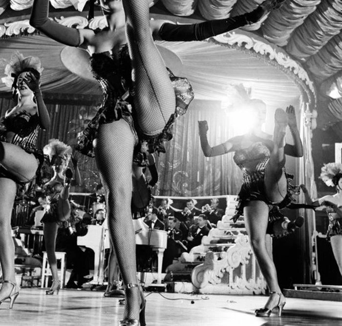 Жіночі панчішки та нижня білизна середини минулого століття (53 фото) – фото 28