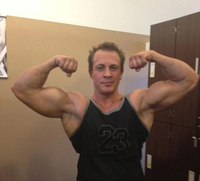 Каролайн Ванг. Жінка-бодібілдер (30 фото + відео) – фото 10