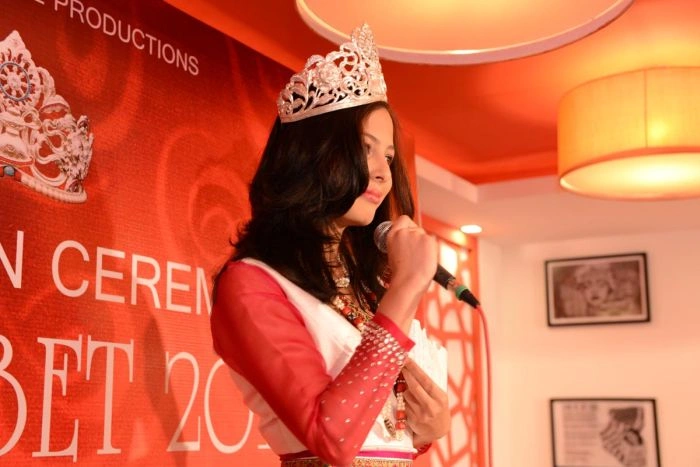 Переможницею конкурсу "Міс Тибет" стала її єдина учасниця (10 фото) – фото 10