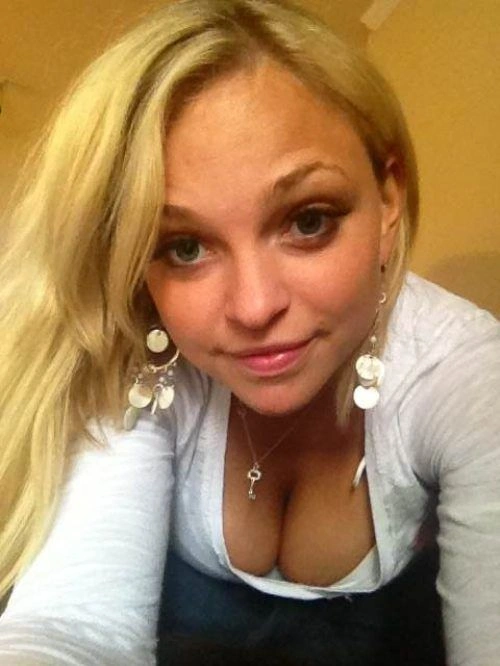 Дівчата з великим розміром грудей (44 фото) – фото 37