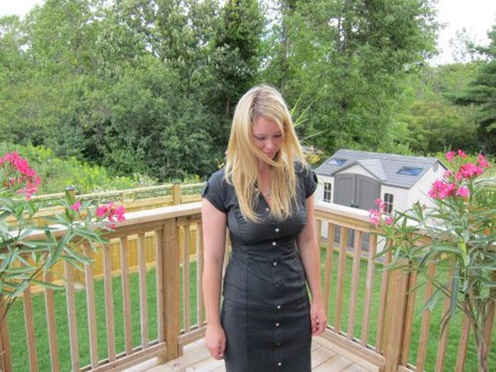 Дівчата в відвертих платтях (38 фото) – фото 8