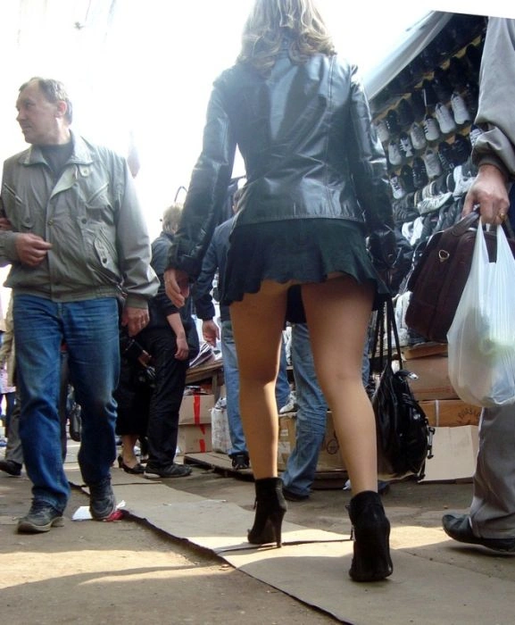 Ніжний вітерець і дівчата в міні-спідницях (29 фото) – фото 17