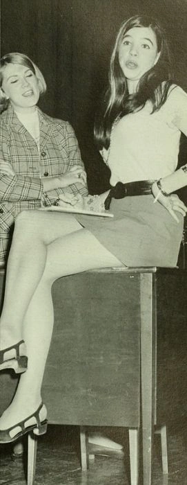 Короткі спідниці з минулого (107 фото) – фото 12