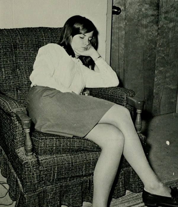 Короткі спідниці з минулого (107 фото) – фото 16