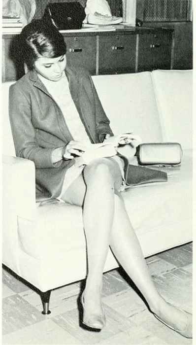 Короткі спідниці з минулого (107 фото) – фото 19