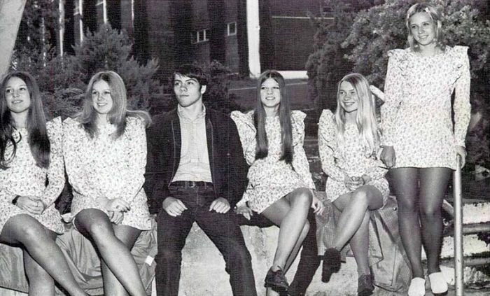 Короткі спідниці з минулого (107 фото) – фото 28