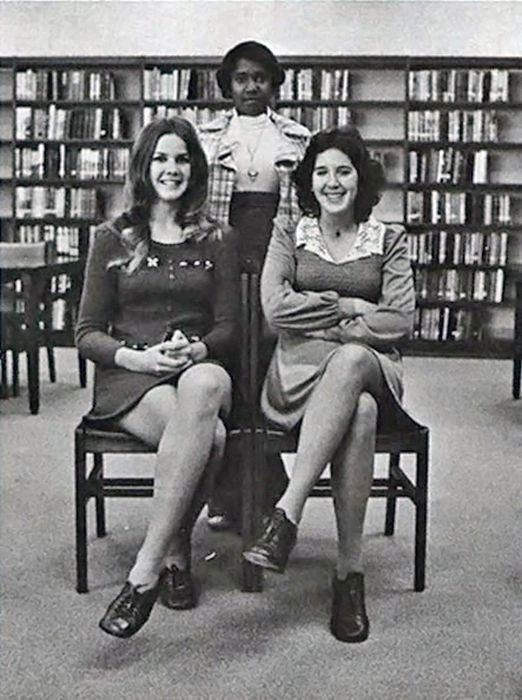 Короткі спідниці з минулого (107 фото) – фото 43