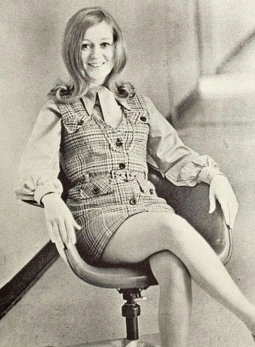 Короткі спідниці з минулого (107 фото) – фото 48