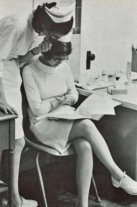 Короткі спідниці з минулого (107 фото) – фото 69