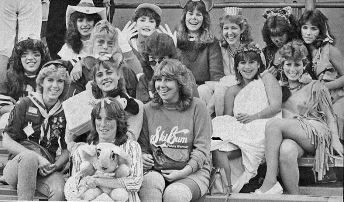 Короткі спідниці з минулого (107 фото) – фото 79