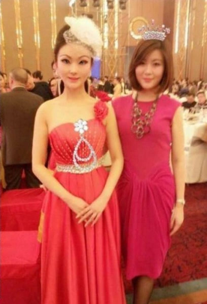 Дівчина "жива лялька" з Китаю (40 фото) – фото 36