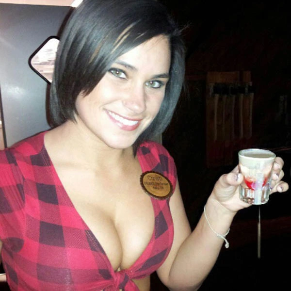 Сексуальні офіціантки з ресторанів Twin Peaks (42 фото) – фото 11