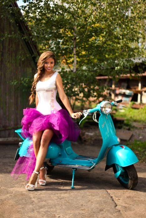 Дівчата та ретро-автомобілі (56 фото) – фото 17