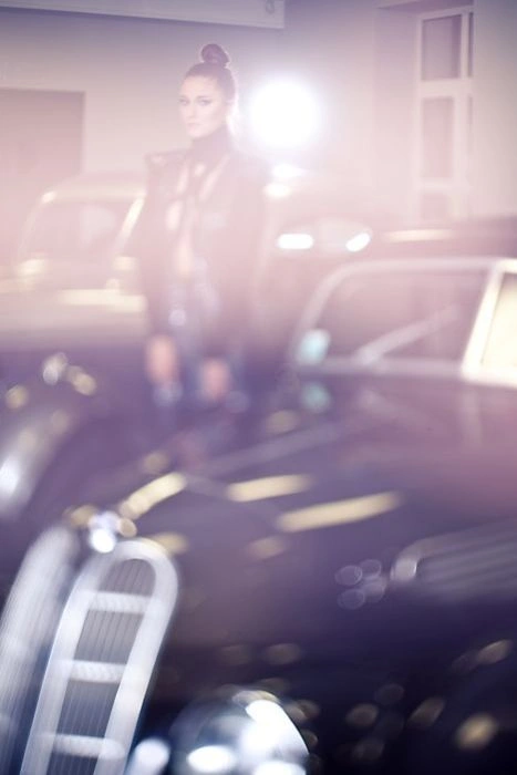 Дівчата та ретро-автомобілі (56 фото) – фото 37