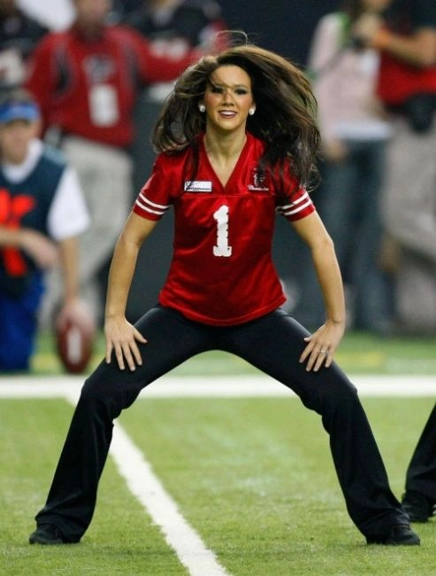 Граціозні дівчата-чірлідерки (82 фото) – фото 9