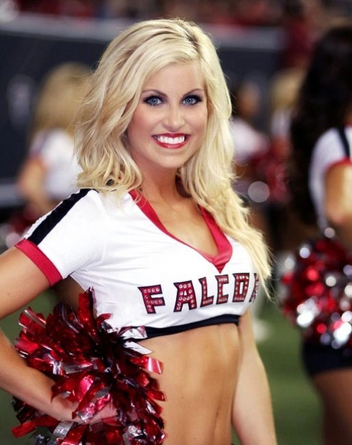 Граціозні дівчата-чірлідерки (82 фото) – фото 34