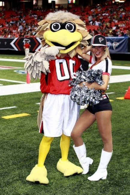 Граціозні дівчата-чірлідерки (82 фото) – фото 70