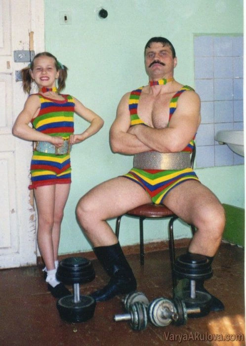 Найсильнішій дівчинці на планеті виповнилося 20 років (65 фото) – фото 20