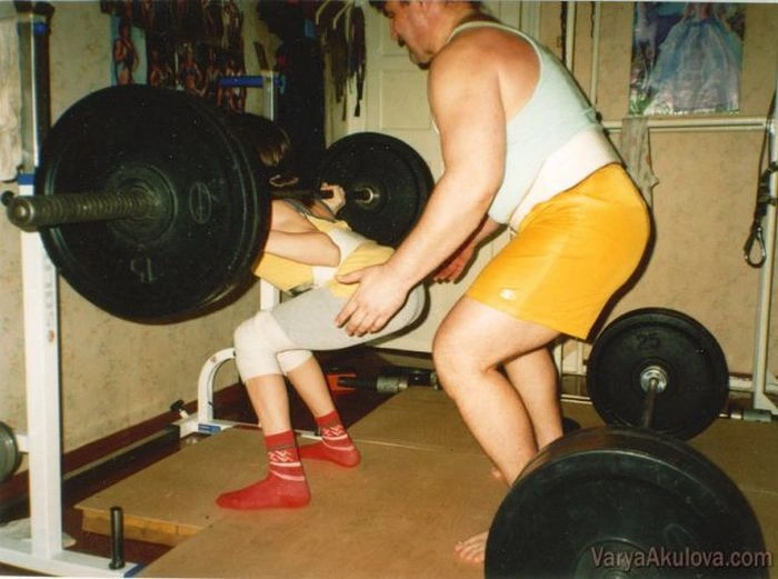 Найсильнішій дівчинці на планеті виповнилося 20 років (65 фото) – фото 25