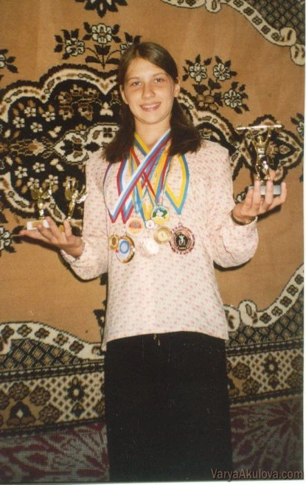 Найсильнішій дівчинці на планеті виповнилося 20 років (65 фото) – фото 36