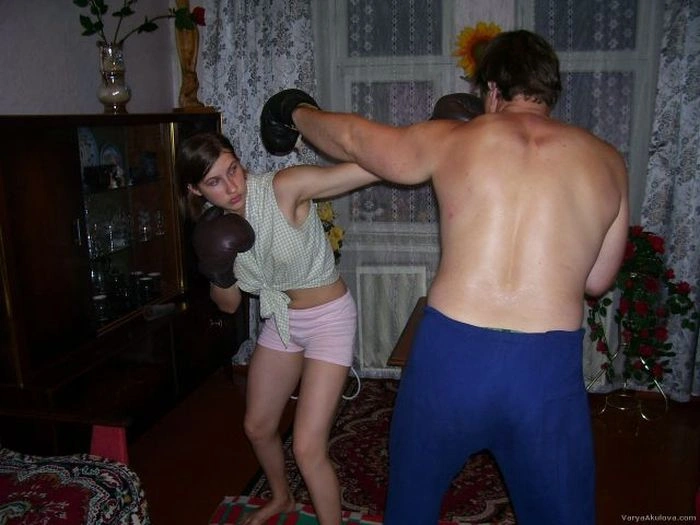 Найсильнішій дівчинці на планеті виповнилося 20 років (65 фото) – фото 52