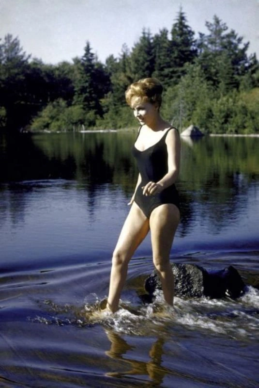 Красуні 40-х років минулого століття (19 фото) – фото 18