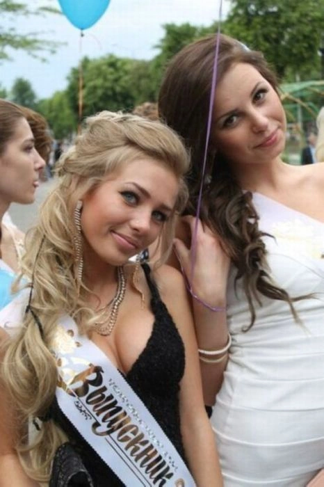 Випускниці 2012 (45 фото) – фото 1