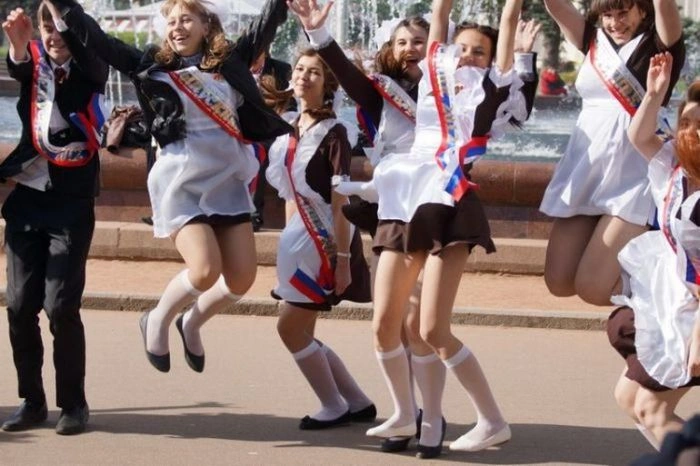 Випускниці 2012 (45 фото) – фото 24