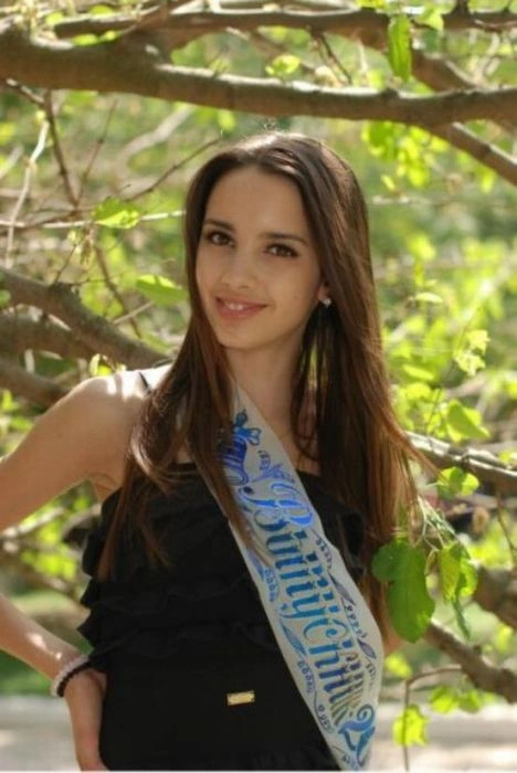 Випускниці 2012 (45 фото) – фото 28