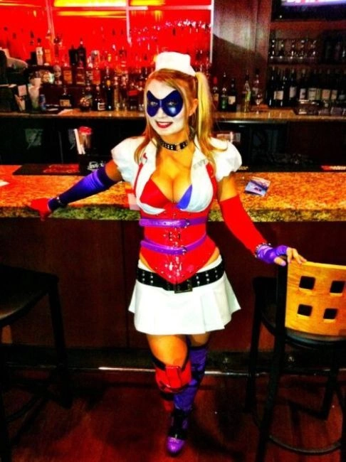 Дівчата з великим бюстом (40 фото) – фото 5