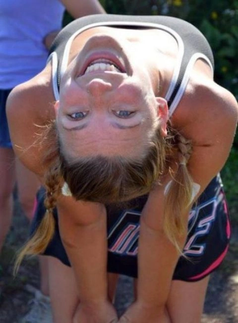 Дівчата з великим бюстом (40 фото) – фото 18