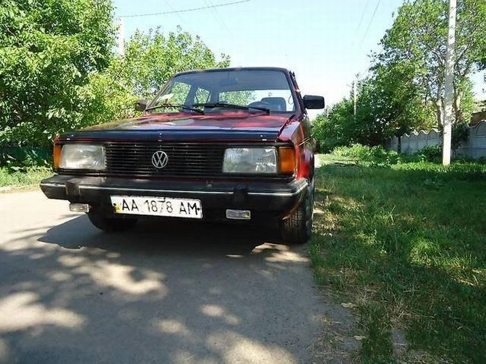 Продаю автомобіль (13 фото) – фото 1