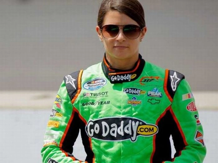 Добірка найкрасивіших дівчат зі спорту (32 фото) – фото 5