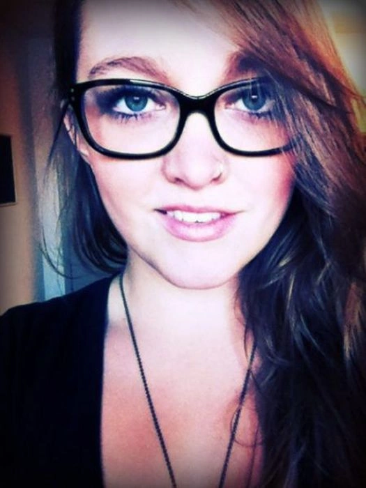 Окуляри роблять дівчат більш сексуальними (45 фото) – фото 27