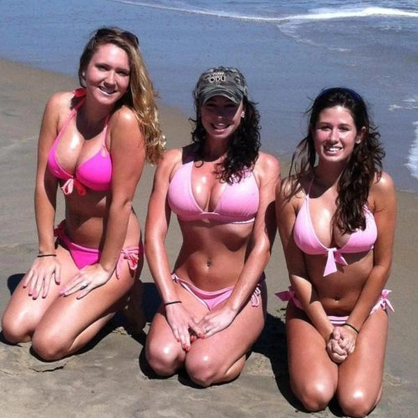 Дівчата з вражаючим розміром грудей (57 фото) – фото 30