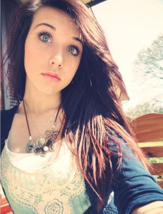 Портрети чарівних дівчат з красивими очима (40 фото) – фото 23