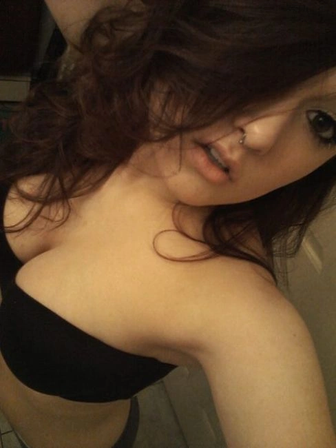 Дівчата, які не можуть дивитися у очі (40 фото) – фото 4