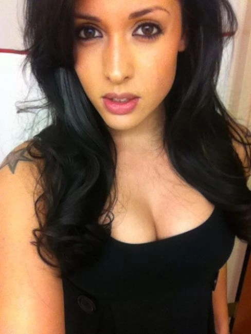 Дівчата, які не можуть дивитися у очі (40 фото) – фото 7