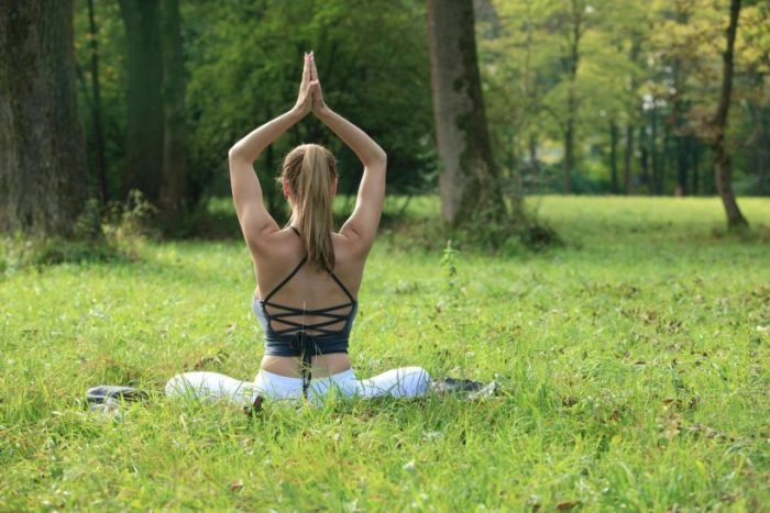 Джордан Карвер займається йогою (23 фото) – фото 15