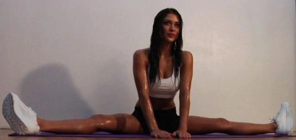 Дівчата стають на шпагат (98 фото) – фото 57