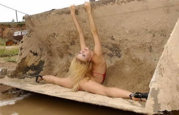 Дівчата стають на шпагат (98 фото) – фото 66