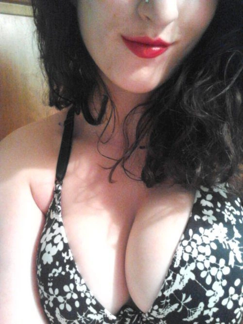 Привабливі дівчата з великими грудьми (60 фото) – фото 24