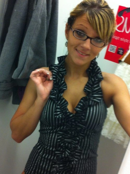 Привабливі дівчата з великими грудьми (60 фото) – фото 58